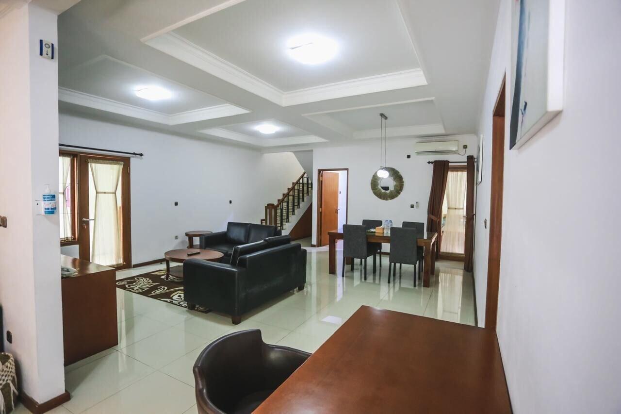 Kuldesak Villas Bandung Exterior photo